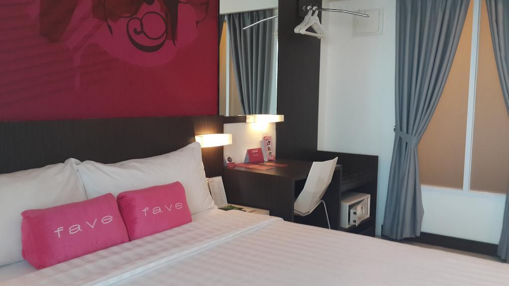 Favehotel Pluit Junction Yakarta Exterior foto